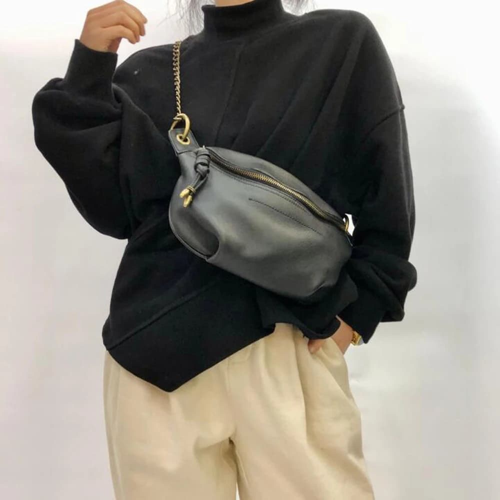 Borsa a Tracolla in Vera Pelle di Vacchetta 100% Naturale per Donna, Marsupio con Cerniera e Nappine, Borsa a Sella da Petto