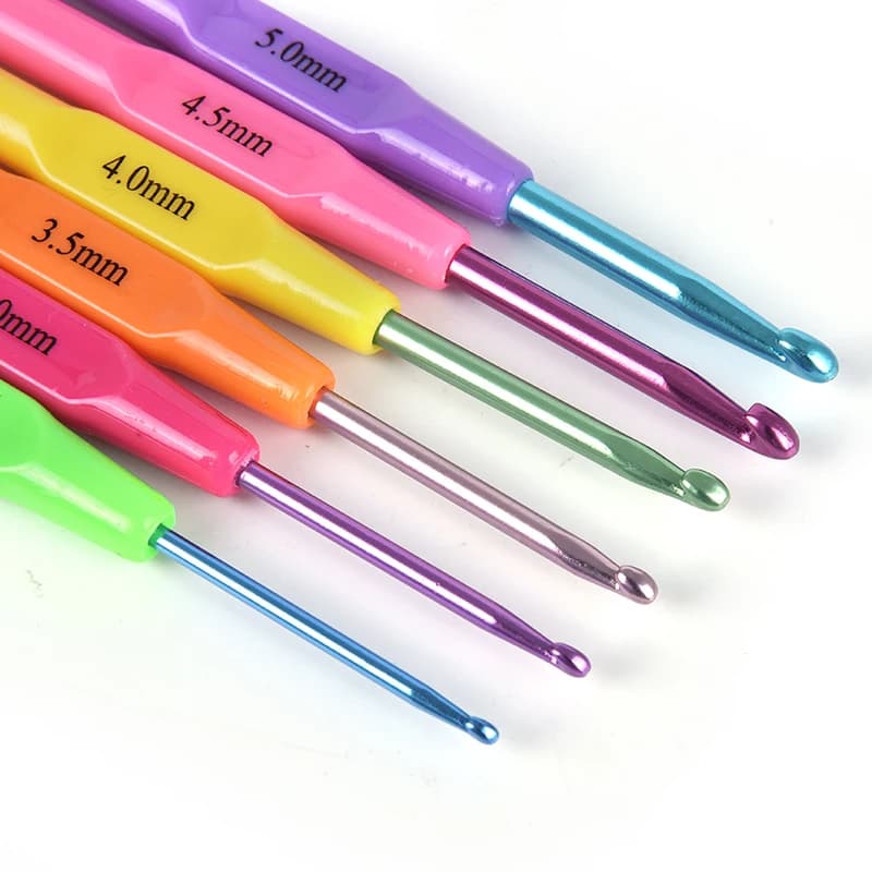 6 pz/set multifunzionale manico in plastica uncinetti in alluminio ferri da maglia gancio in metallo uncinetto modello Kit tessuto artigianale