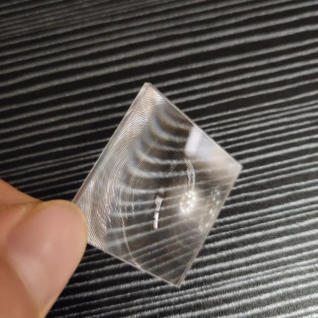 30x30 lente di Fresnel in plastica PMMA ottica piccola lunghezza focale solare 28mm lente di ingrandimento per proiettore fai-da-te, concentratore solare