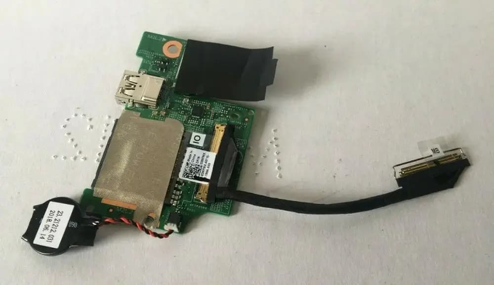 PER Dell PER Inspiron 7370 7373 Pulsante di accensione Schede SD USB 08YD0 Cavo 450.0B601 100% Lavoro perfetto