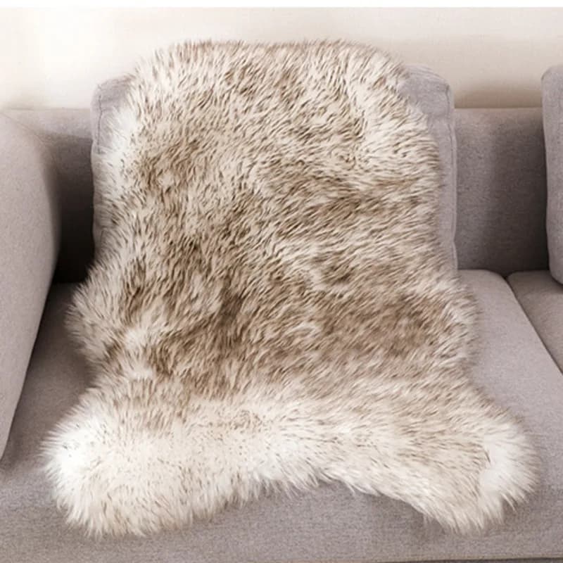 Carpets in Soft Fur Fur Artificial Peacock Lining for Chair Cushion Bedroom Living Room Fur Carpet Soft Plain Seat cushion Washable fake Mat