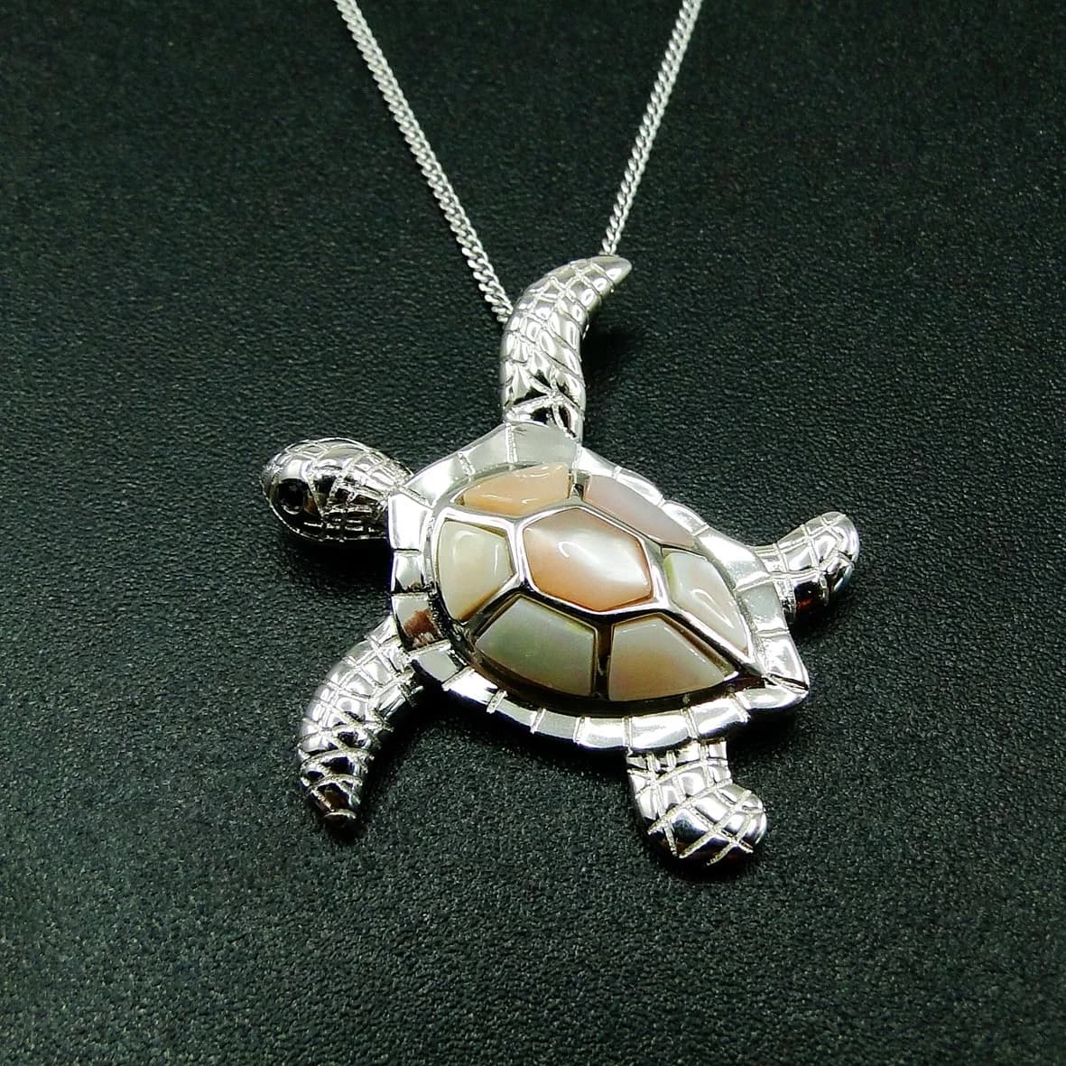 Collana con ciondolo Sea Life di vendita calda gioielli in madreperla 925 Sterling Silver Natural MOP Sea Turtle Women Jewelry Party Gif