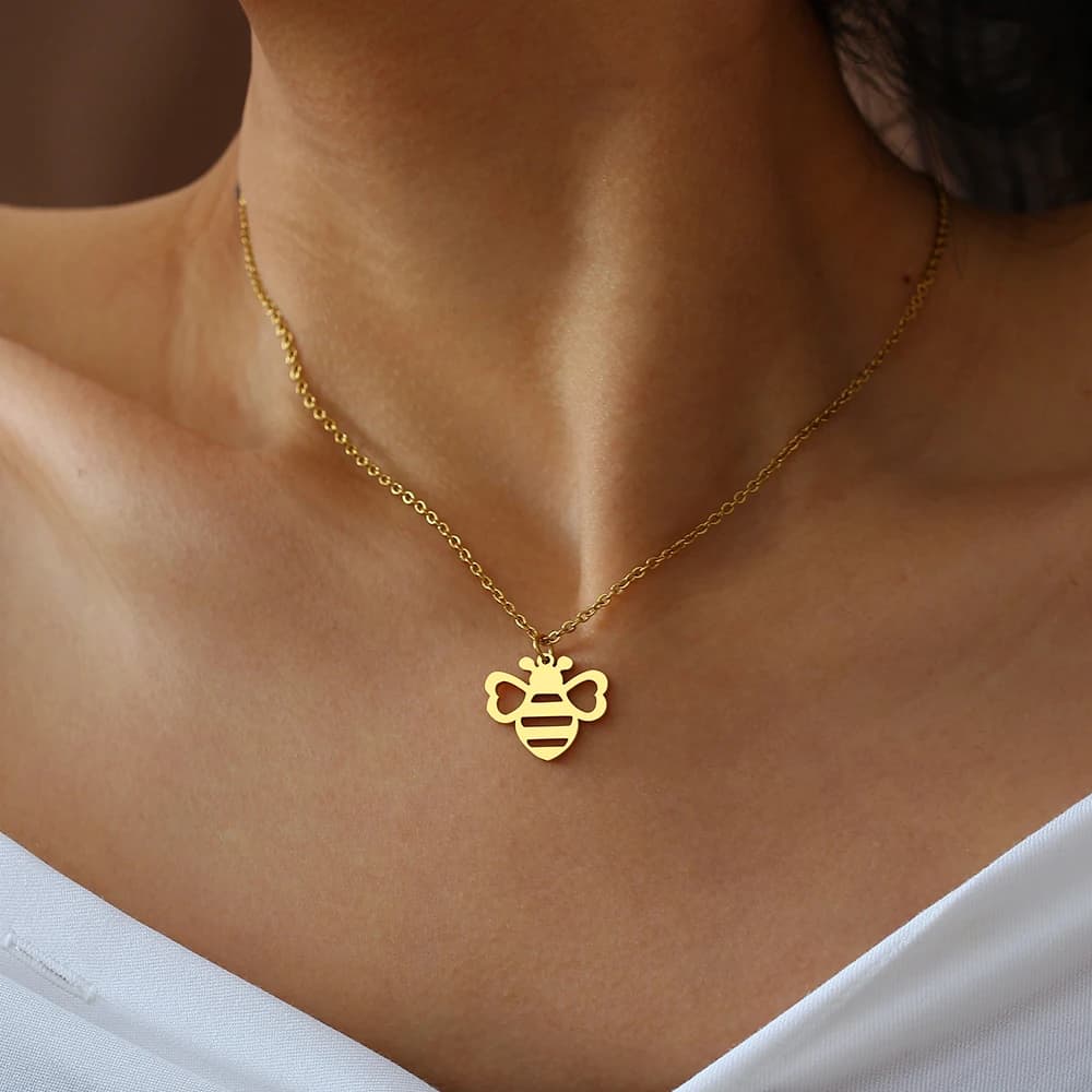 Collane in acciaio inossidabile Simpatico ciondolo a forma di piccola ape con insetti Collana girocollo a catena per gioielli da donna Regali per feste di amici