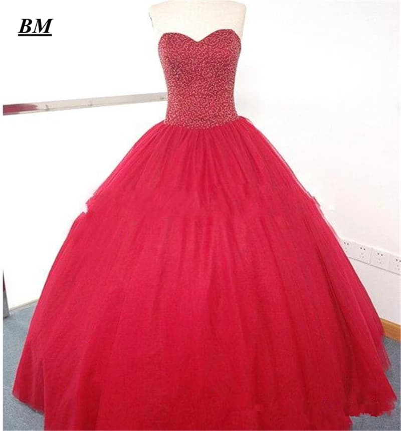 Abito Quinceanera 2025 Abito da ballo con scollo a cuore Dolce 16 Abito con perline Abito da ballo di fine anno Debuttante Vestido De 15 Anos BM205