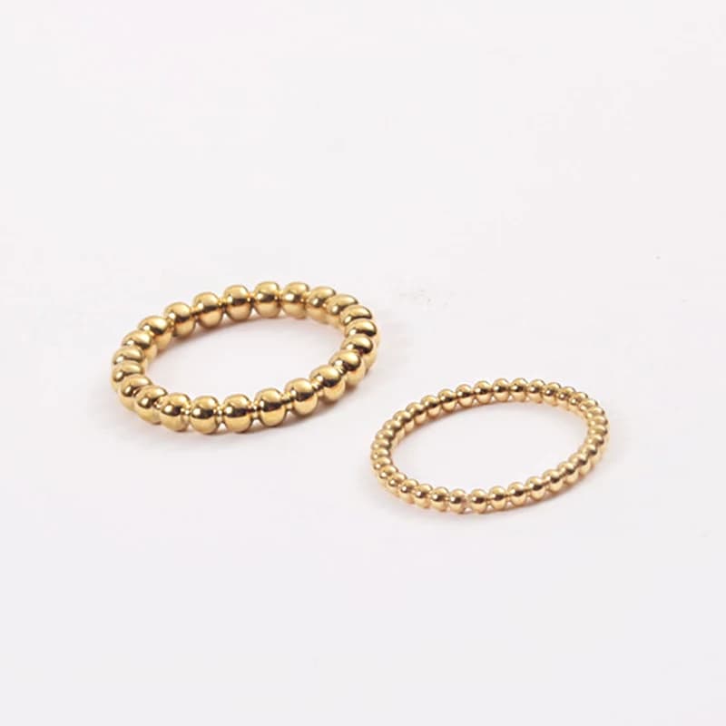Anelli di perline piccole/grandi alla moda per le donne Fascino in acciaio al titanio Colore oro Anelli regalo di Natale Regalo per feste per ragazze