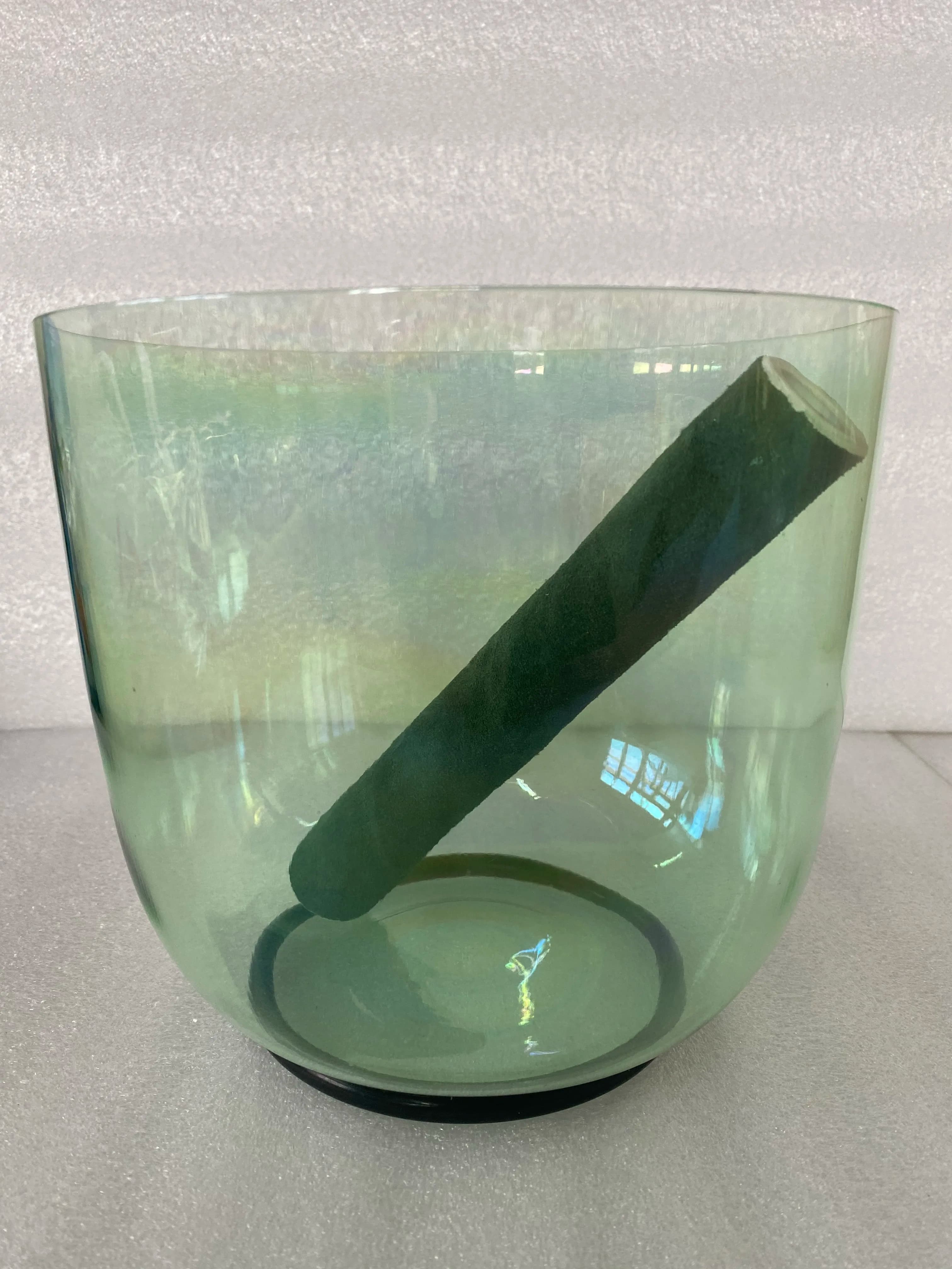 3rd octave "F" Heart Chkara perfect pitch Crystal singing bowl magic green + suede mallet and O-ring for sound theraphy 432Hz