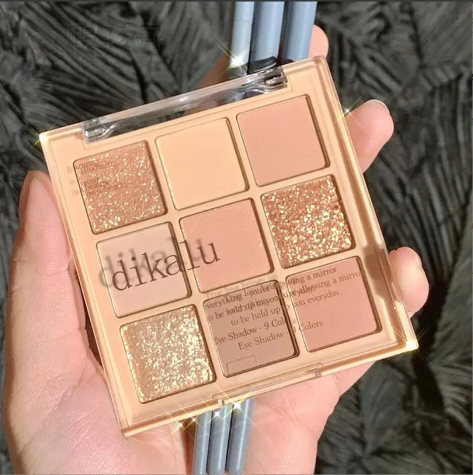 9 Colors Nude Matte Palette Shimmer and Shine Eyeshadow Palette Matte Glitter Palette Shiny Shadow Eye Pigments T2039