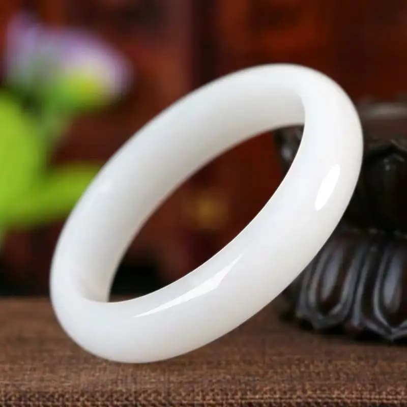 Genuine Bianco Naturale Giada Del Braccialetto Del Braccialetto di Fascino Dei Monili di Accessori Moda Mano A Mano-Intagliato Amuleto Fortunato Regali