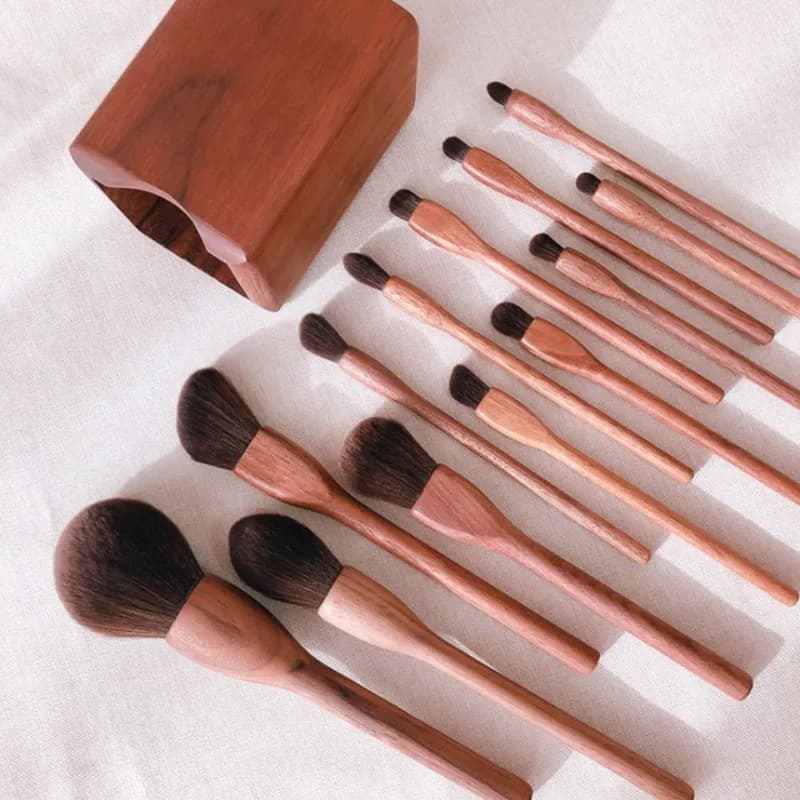 Black Walnut Makeup Brush Set Cosmetic Brush for Dust foundation for sculpting professional brush for beauty makeup