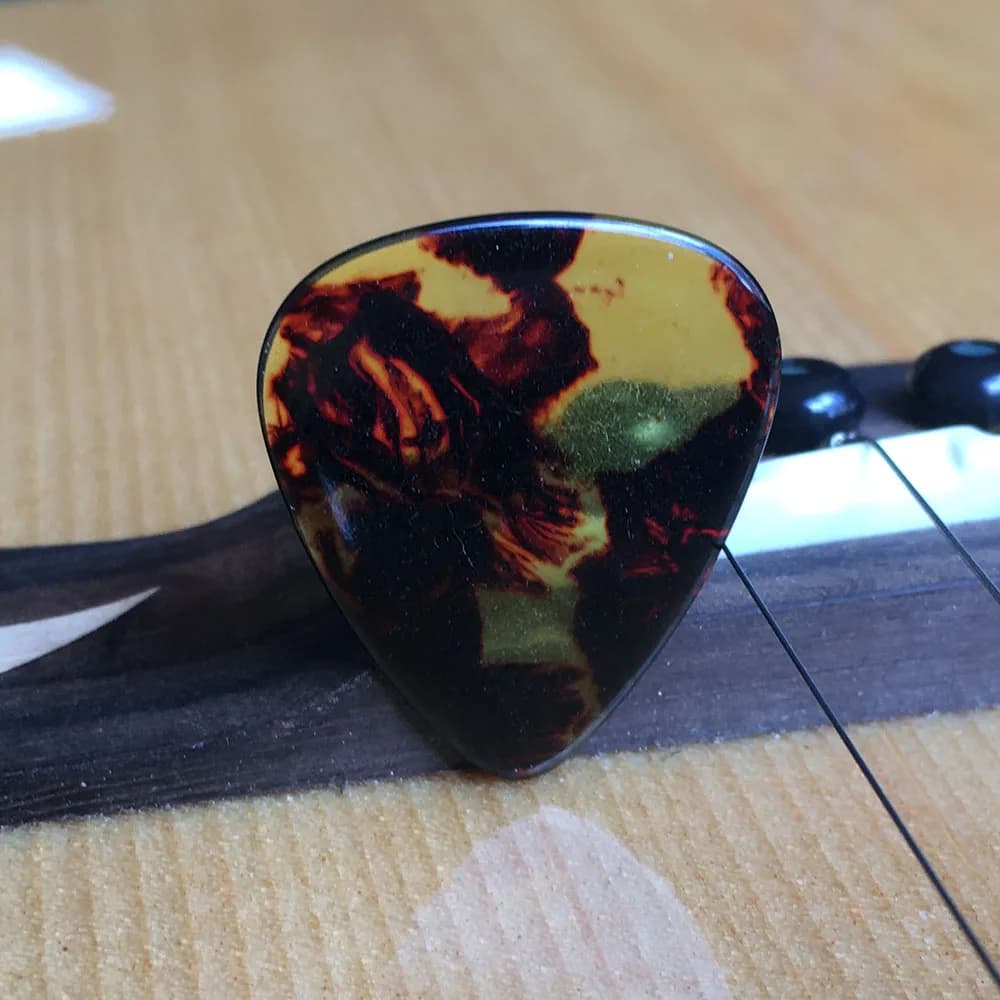 Lotti di 100 plettri per chitarra in celluloide ultra pesanti da 1,5 mm con tartaruga gialla Standard Plectra