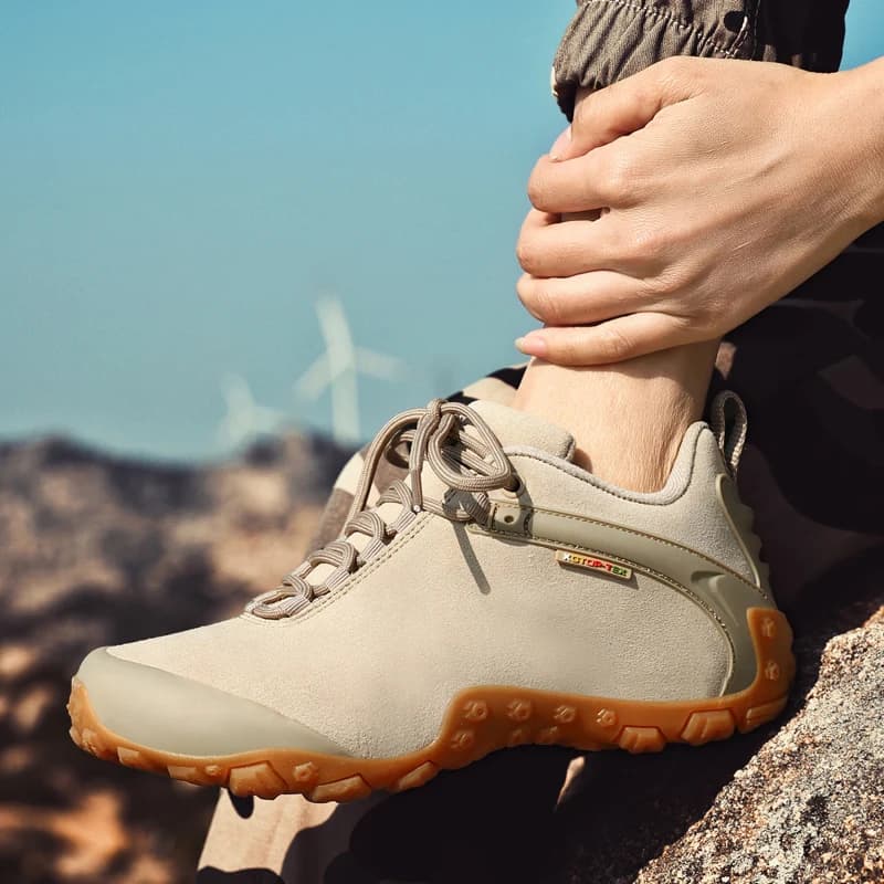 XIANG GUAN Scarponi da trekking invernali da uomo in pelle da donna Outdoor antiscivolo Sport Scarpe da neve Arrampicata Montagna Caccia Scarpe da ginnastica da passeggio