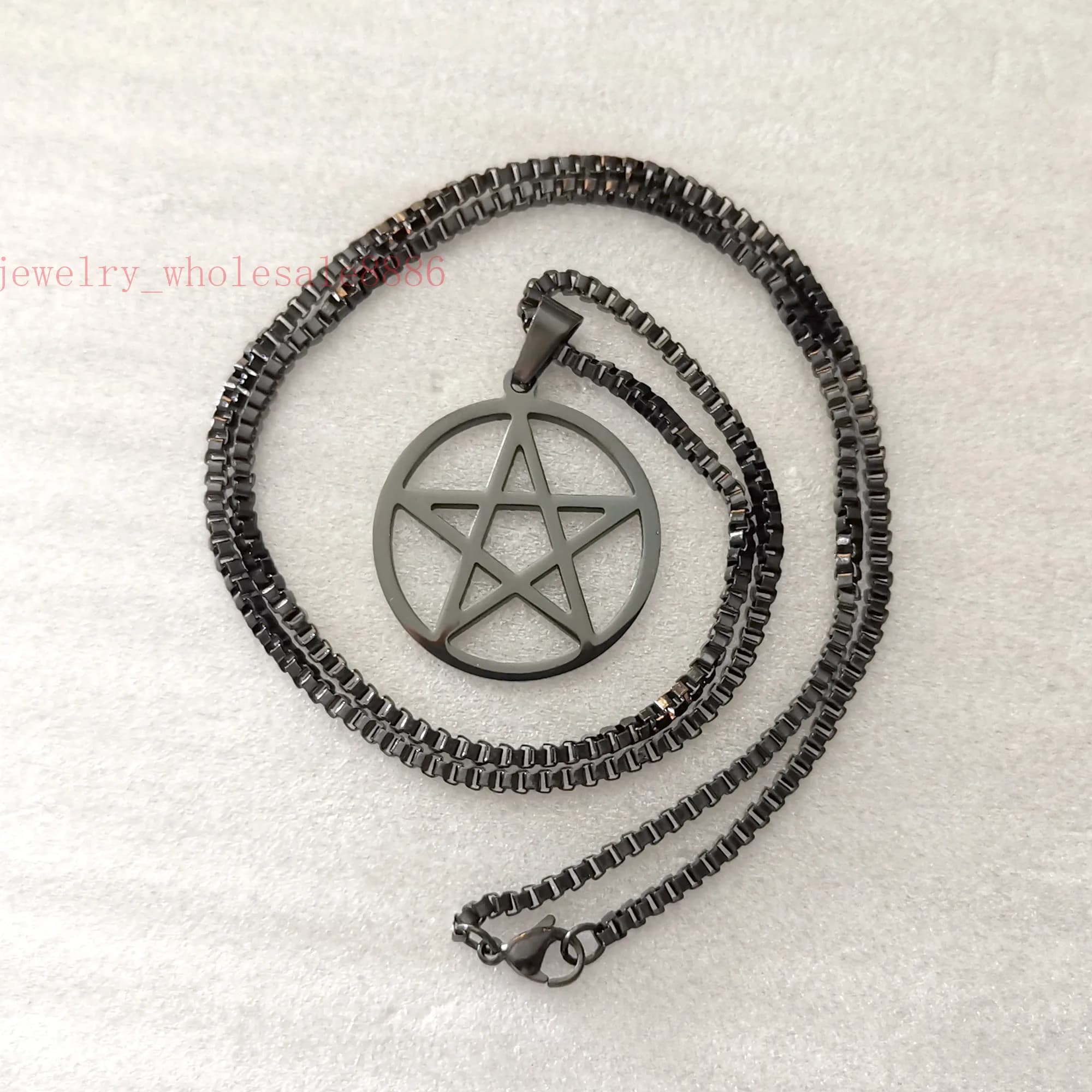 Collana con ciondolo pentagramma stella a cinque punte pagana Wicca in acciaio inossidabile