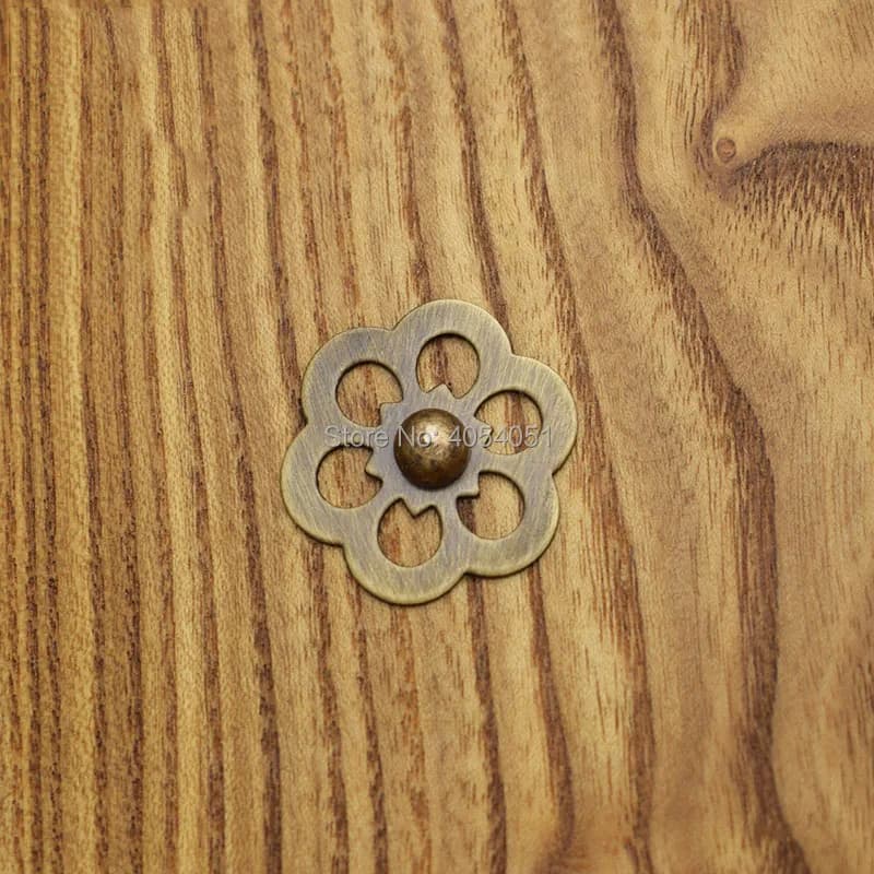 Plum Blossom Maniglia per porta in legno Manopola per armadio Cassetto per armadio Pezzi decorativi Antico fai da te Pull Washer Furiniture Parte