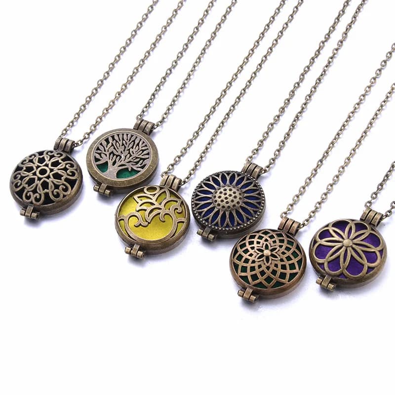 Nuovi gioielli per aromaterapia Collana con libellula albero della vita Collana con medaglioni aperti vintage Collana con diffusore di oli essenziali di profumo