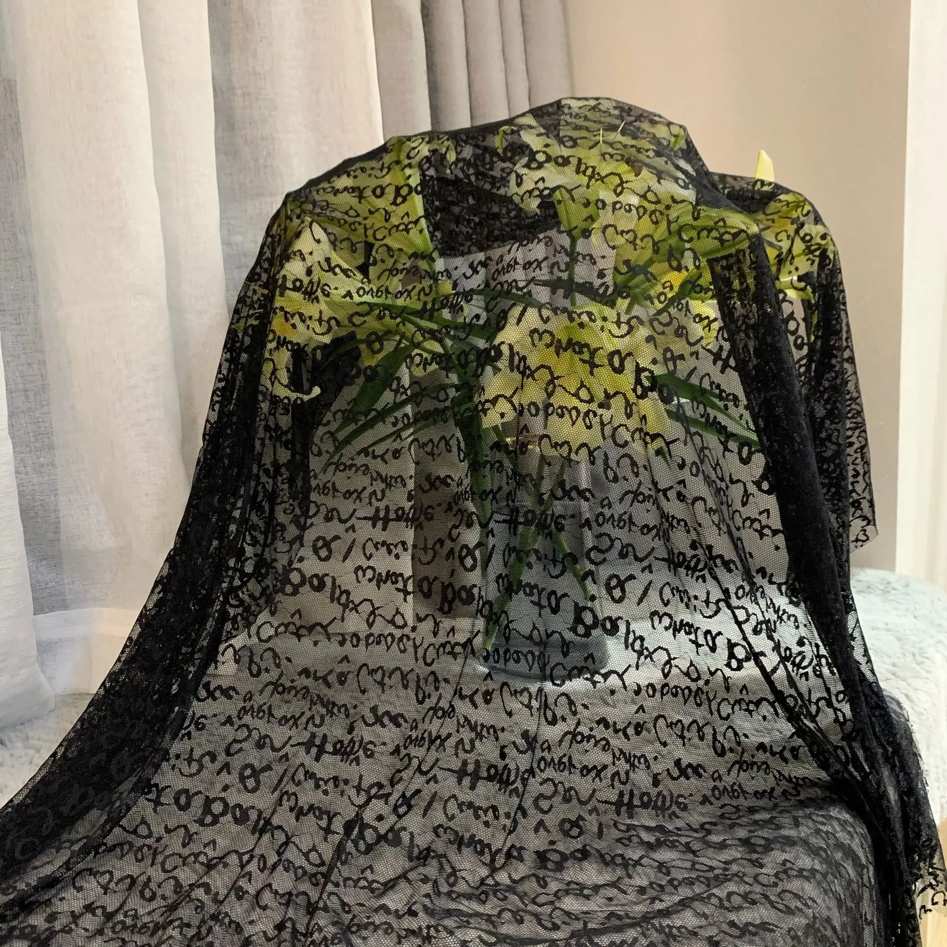 Tessuto di rete in Spandex di Nylon lettera elasticizzata alla moda tessuto di pizzo a rete Jacquard gonna di Tulle da ragazza gonna a fondo materiali per cucire