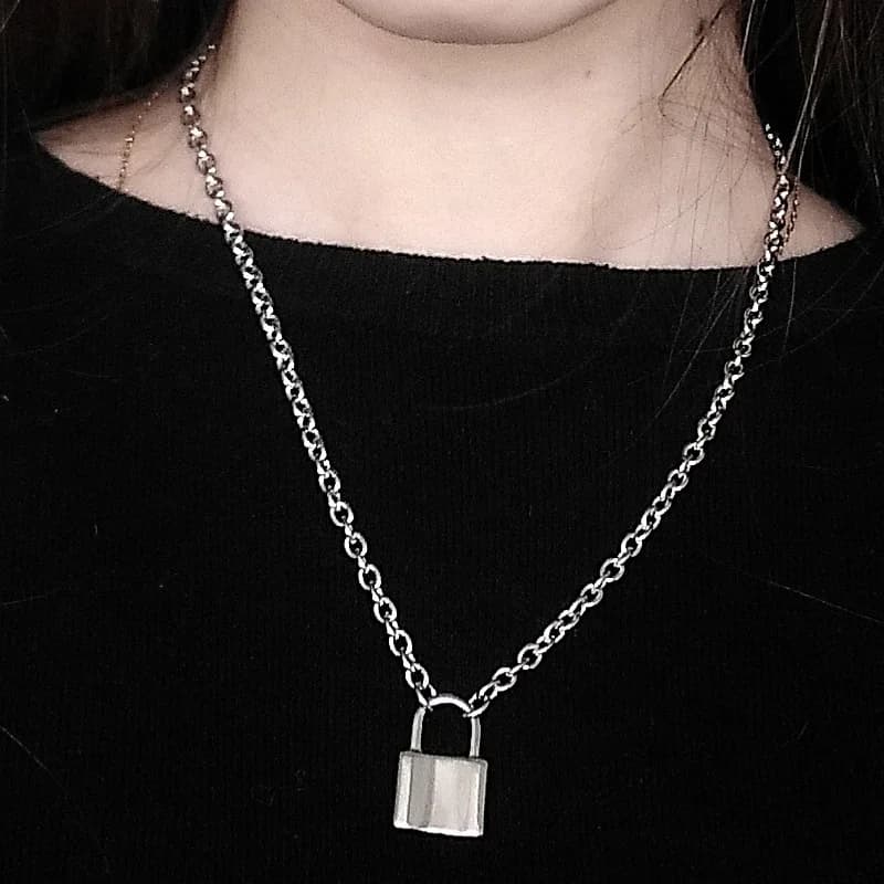 Collana lunga con ciondolo con lucchetto in argento color argento in acciaio inossidabile Collana con catena a cavo Rolo nuovissima Collana girocollo con collare da donna