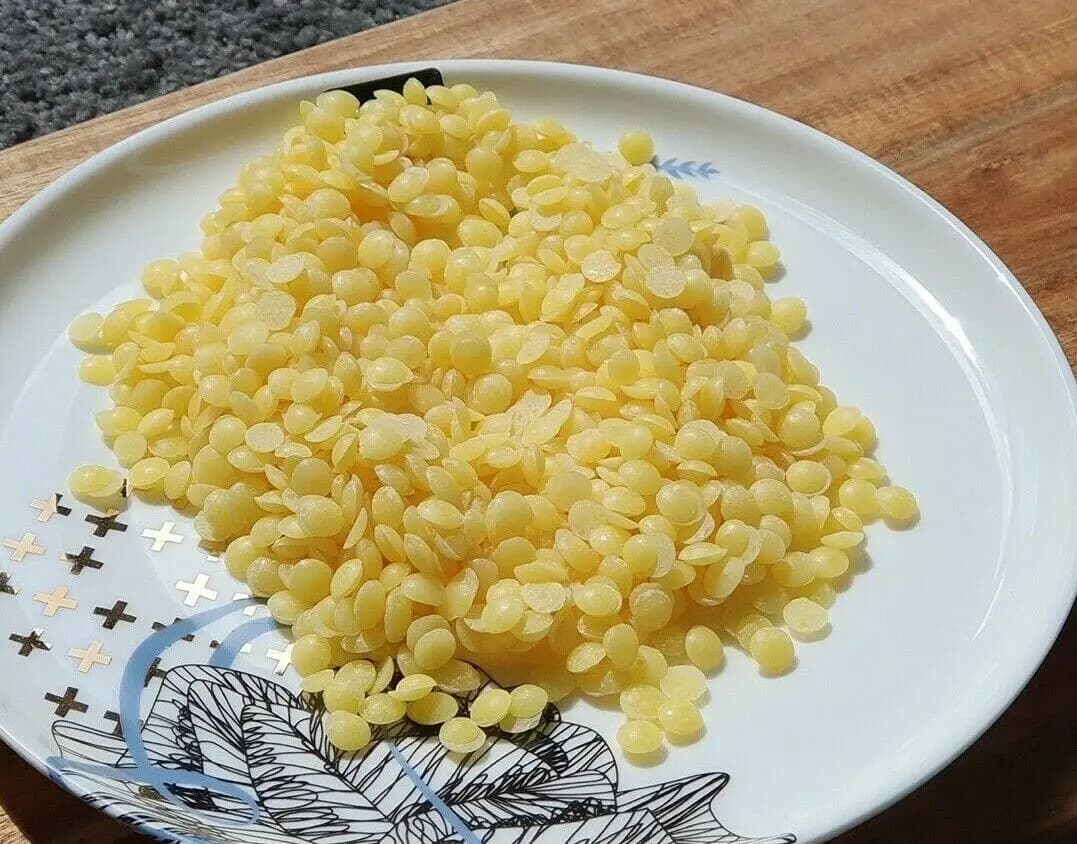 Organic Yellow Beeswax Pellets Bees Wax Wrap, Candle, Soap Lip Balm