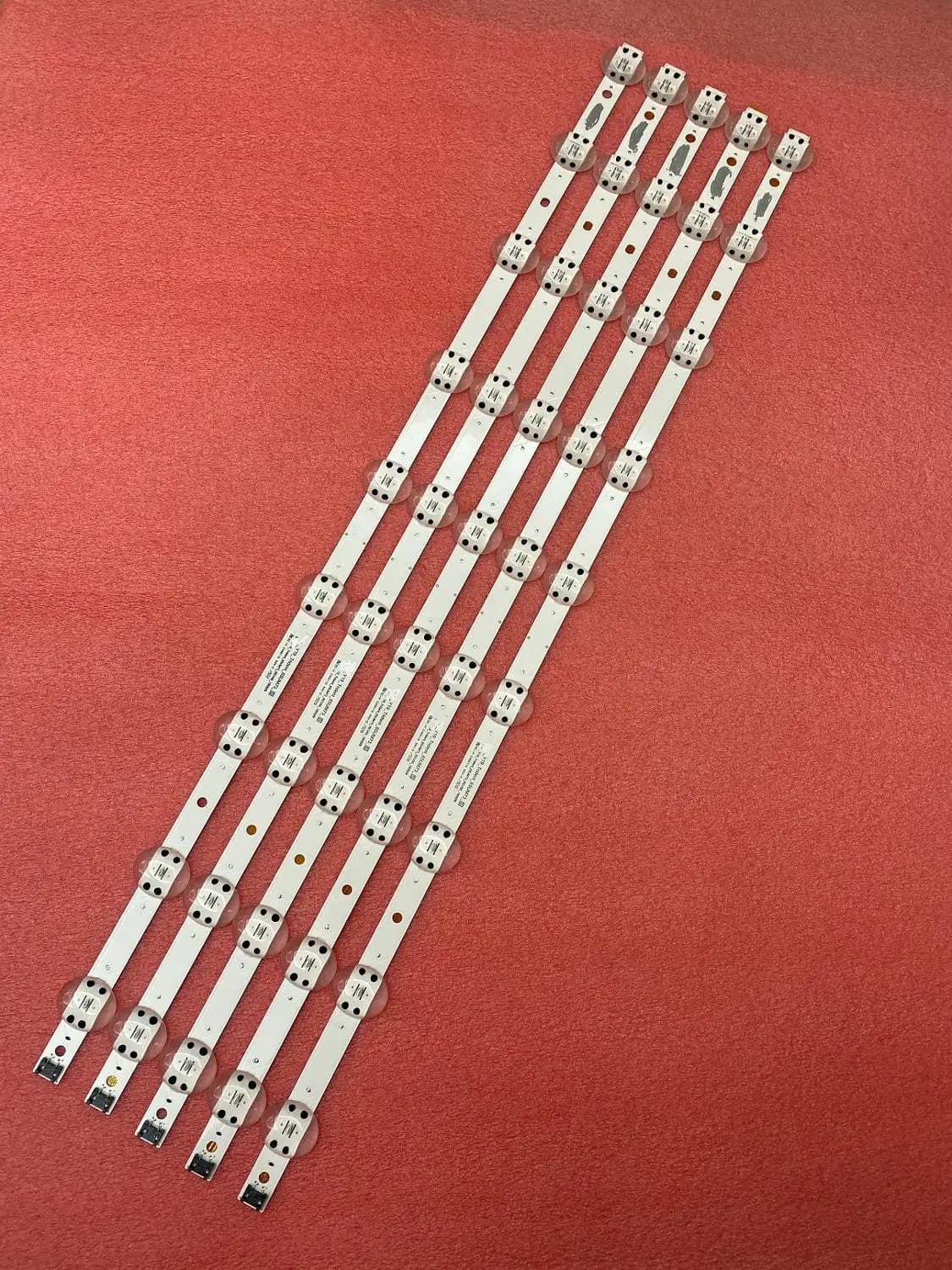 Striscia di retroilluminazione a LED per TV da 65 "65UN73006LA 65UN7100PSA 65UM7450PVA 65UM7340PVA 65UM7470PSA 65UM7400PLB TRIDENT_65NANO79_BOE