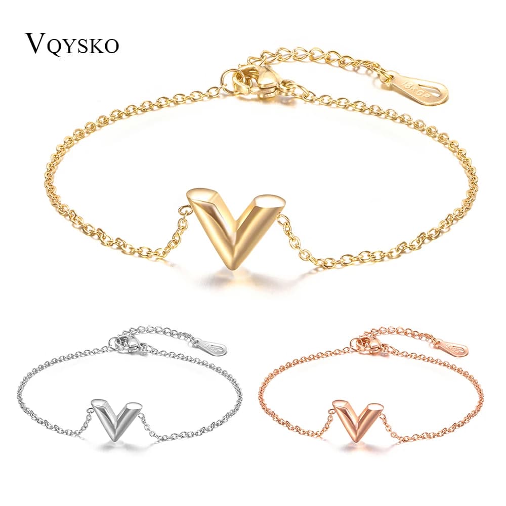 Braccialetti con lettera V in acciaio inossidabile con gioielli di moda per le donne Braccialetti con catena regalo di nozze con iniziali regolabili all'ingrosso