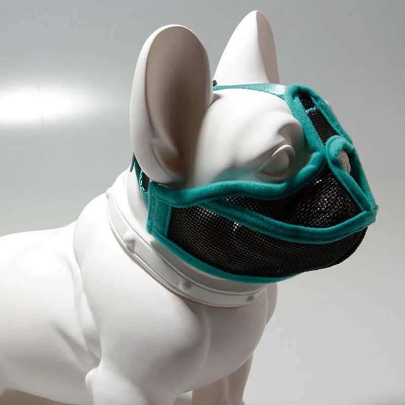 Bozzoli per cani a muso corto, rete morbida e traspirante regolabile per mordere, masticare, abbaiare, collari, imbracature e guinzagli LBS