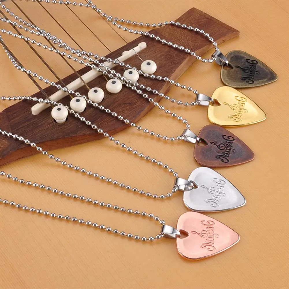 1pc collana per basso elettrico per chitarra acustica in metallo Pick durevole in acciaio inossidabile sottile plettro con catena per Guitarra