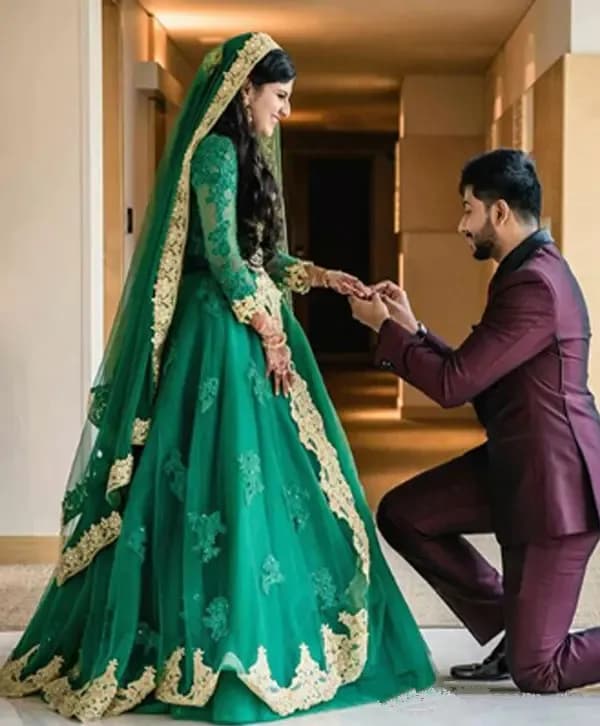 Abiti da sposa indiani musulmani verde cacciatore con abito da sposa arabo con applicazioni in pizzo oro cristallo di lusso personalizzato a maniche lunghe