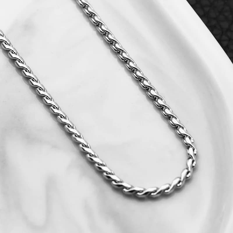 Vendita calda del regalo dei nuovi gioielli degli uomini della collana dell'acciaio al titanio della catena a forma di S dell'acciaio inossidabile di modo