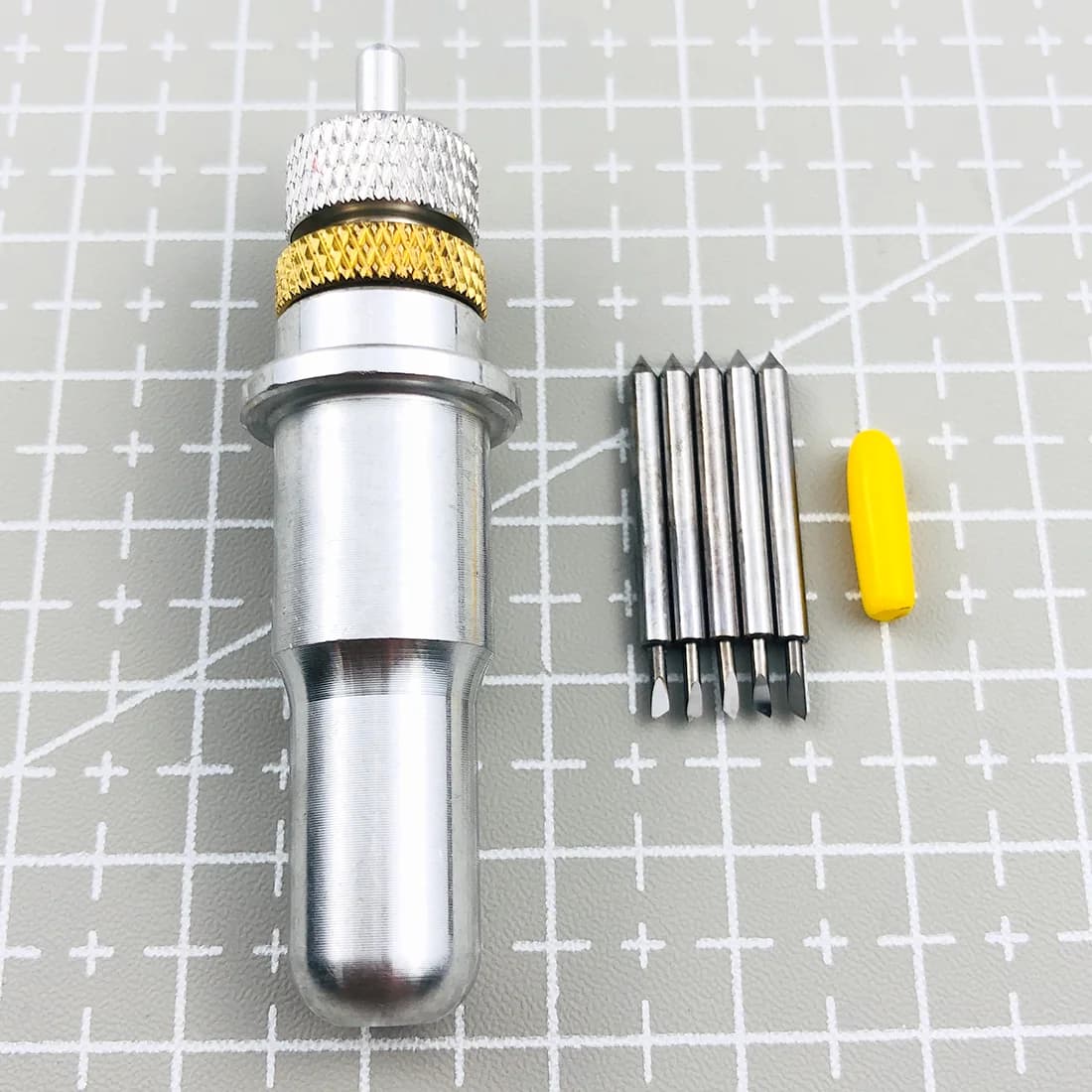5pcs 30 gradi Plotter da taglio in vinile lama sostituibile coltello per Liyu taglio fresatrice disegno + 1 pz supporto lama