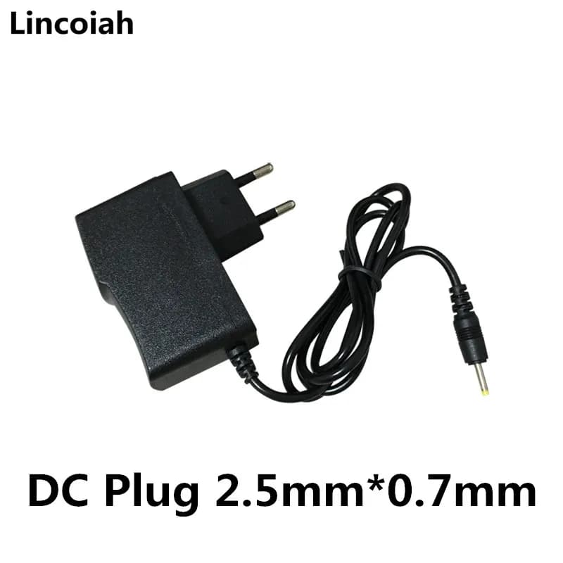 5V 2A 2.5mm * 0.7mm Adattatore di alimentazione universale Caricatore da muro Alimentatore per Archos Arnova 8C G3 Tablet Android Spina US/EU/UK/AU