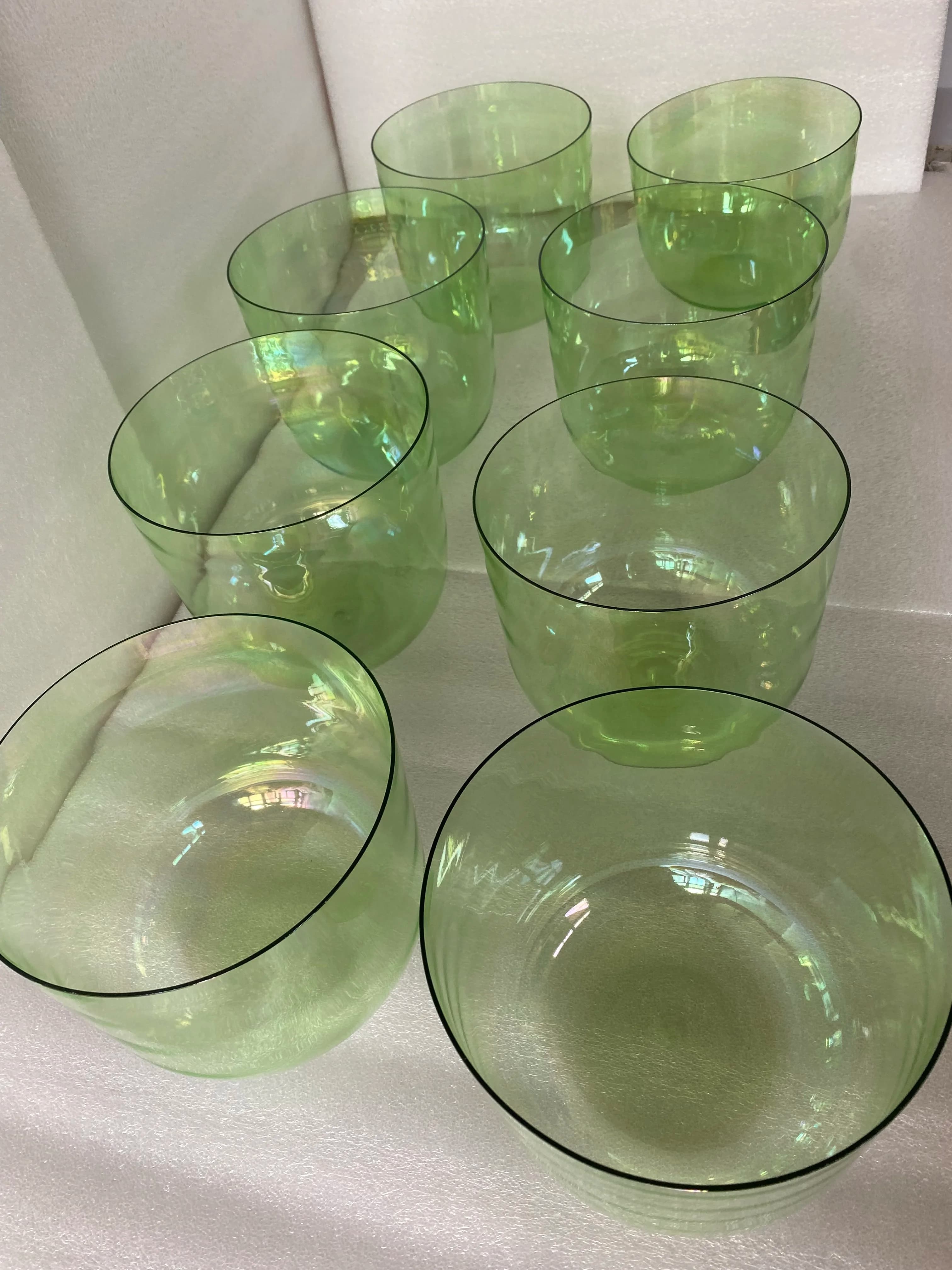 1 pcs of 2nd octave F heart chakra green magic crystal singing bowl for sound healing size about 9.5", perfect pitch ,432Hz