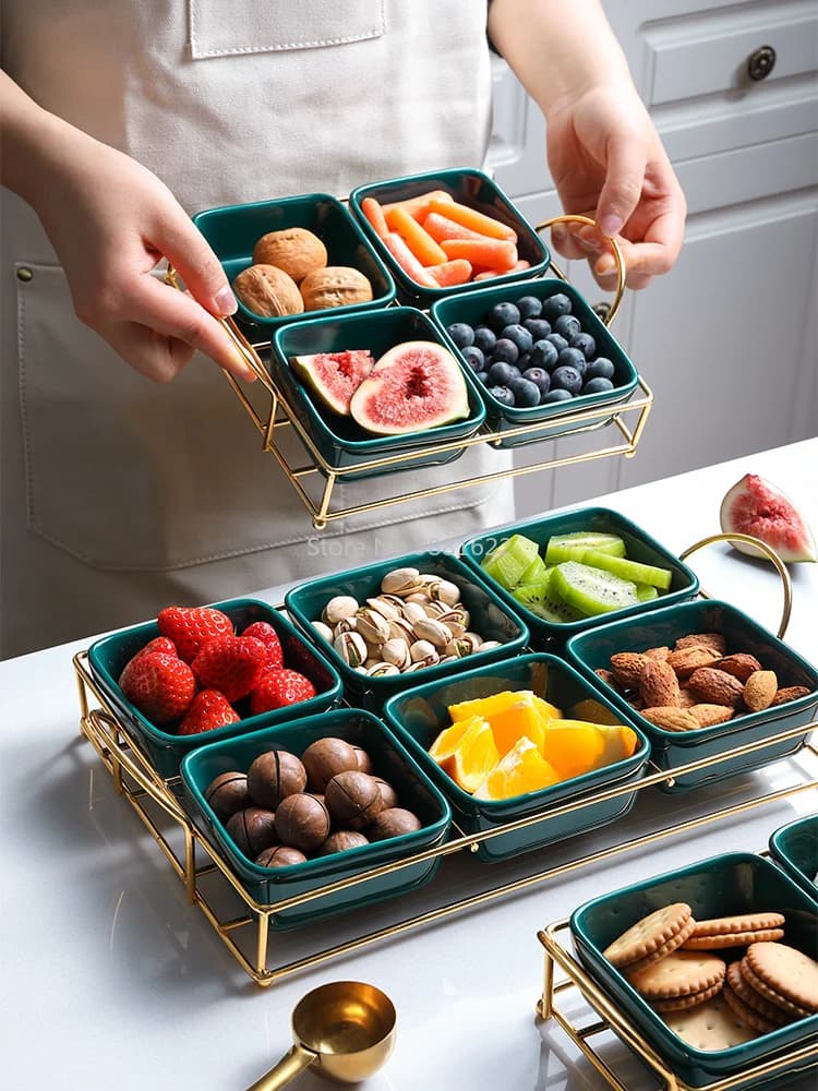 Piatto di frutta nordico Piatto di frutta con griglia divisa squisita Piatto di frutta moderno creativo Soggiorno Snack Dessert Piatto di frutta secca separato