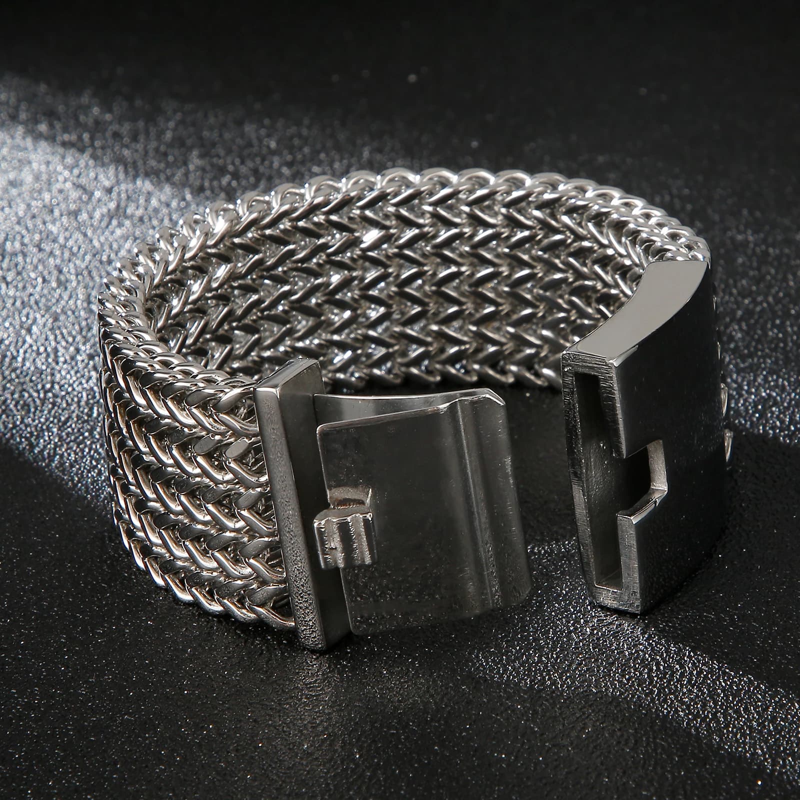 Bracciale in acciaio inossidabile con catena a rete larga 12/18/30mm per uomo Shiny Rock Cool Boy Wristband regalo di gioielli in metallo pesante
