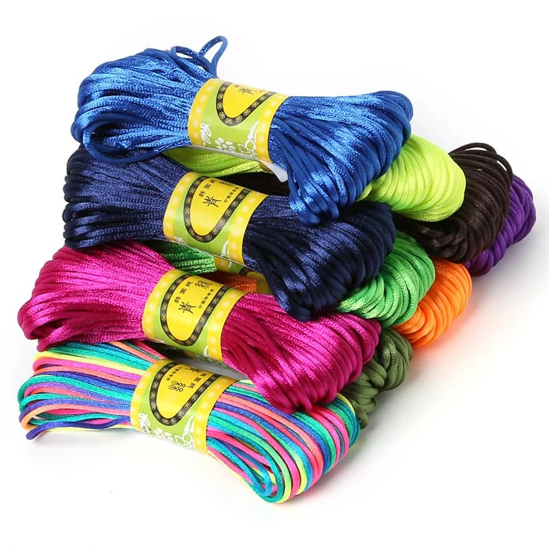 2.5 millimetri 20m Satin Rattail Seta Macrame Cavo di Nylon Treccia di Filo per il FAI DA TE Cinese Nodo Collana Dei Braccialetti Dei Monili Che Trovano accessori