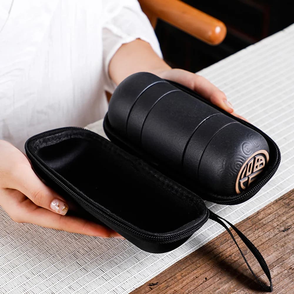 HMLOVE Black Ceramic Teawear 1 pentola 4 tazze Gaiwan Chinese Kung Fu Tea Set da viaggio portatile teiera regalo aziendale 160ML