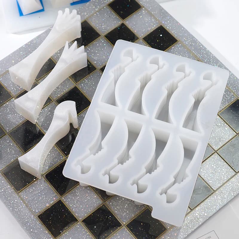 Grande stampo in resina a forma di scacchi internazionale Scacchiera in silicone Stampi creativi De Silicona Para Manualidades 3d per accessori