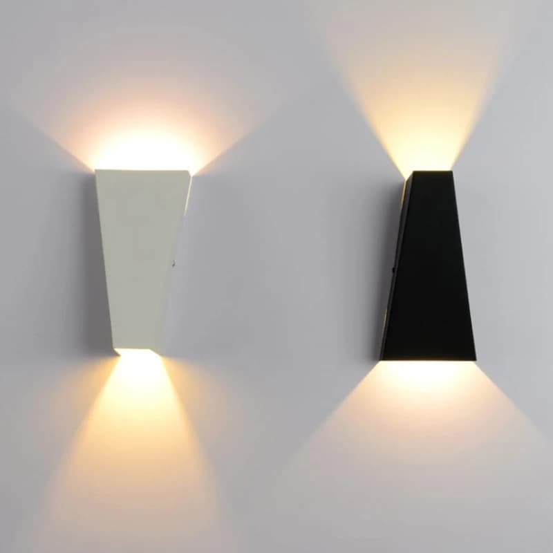 Lampada da Parete Decorativa Quadrata in Alluminio con Orologio, per Comodino e Camera da Letto