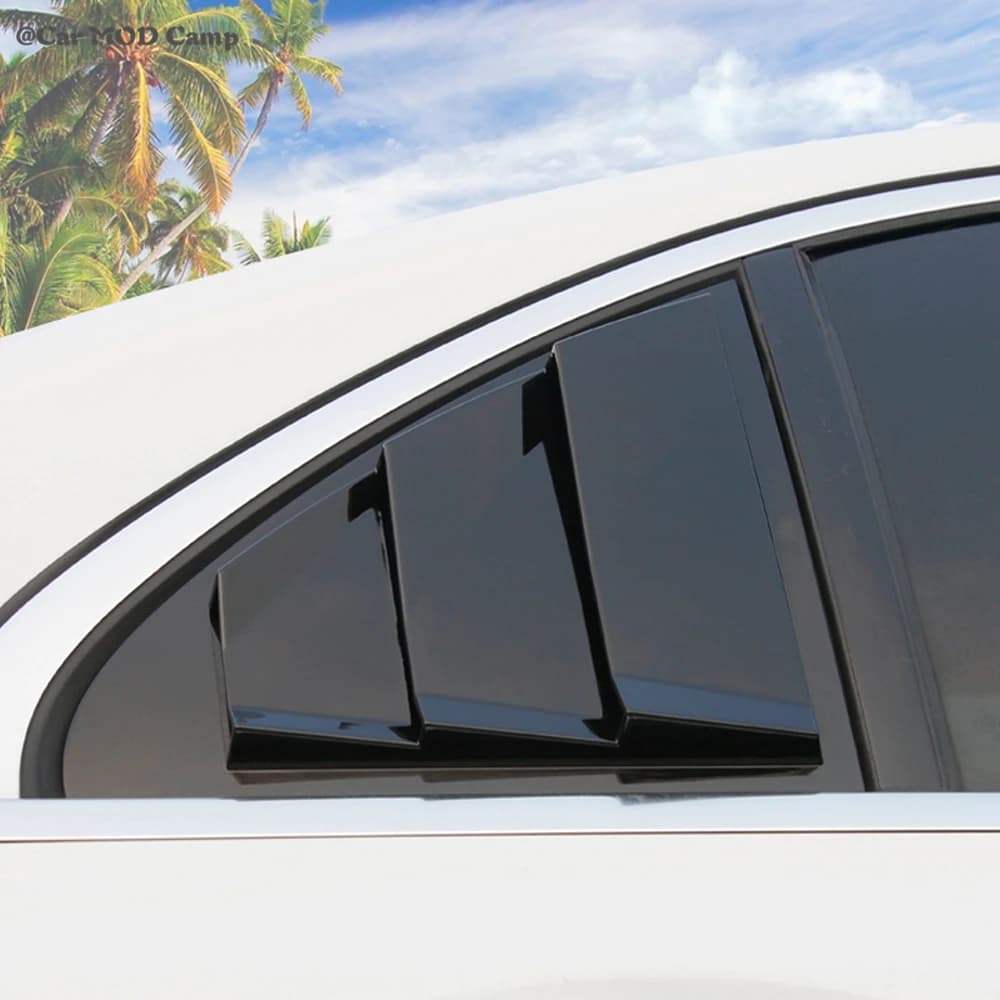 Accessori auto per mercedes-benz classe A W176 2013-2018 ABS nero lucido lunotto posteriore feritoie persiane persiane copertura Trim 2 pezzi