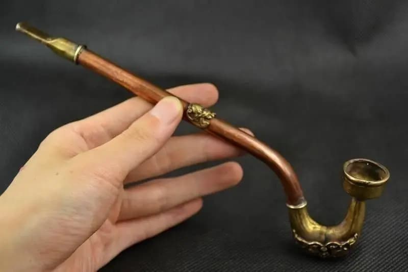 Oude da collezione Versier Hand Koperen Gepantserde Bat Mandarijneend Roken Pijp