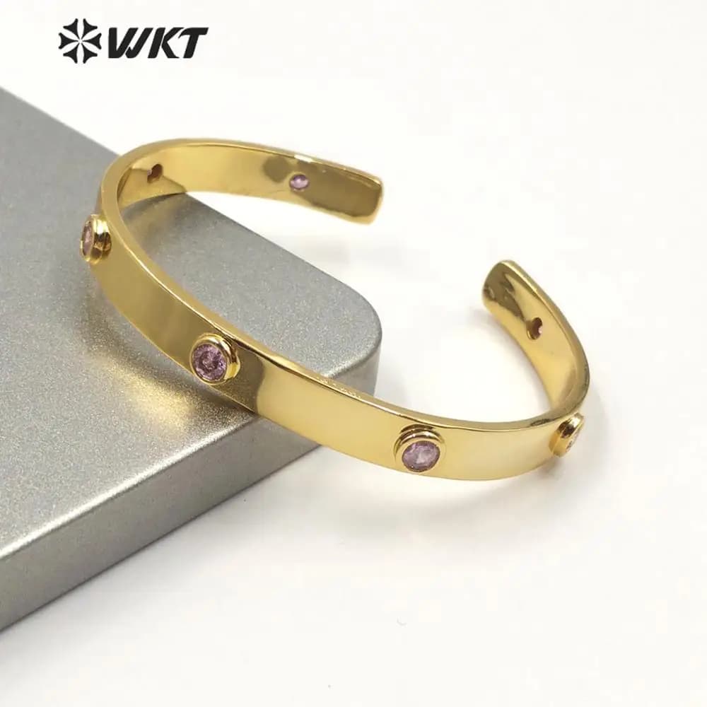 WT-MB117 Bracciale donna alla moda in ottone placcato oro con micropave CZ polsino in pietra misura regolabile fantastico regalo per lei