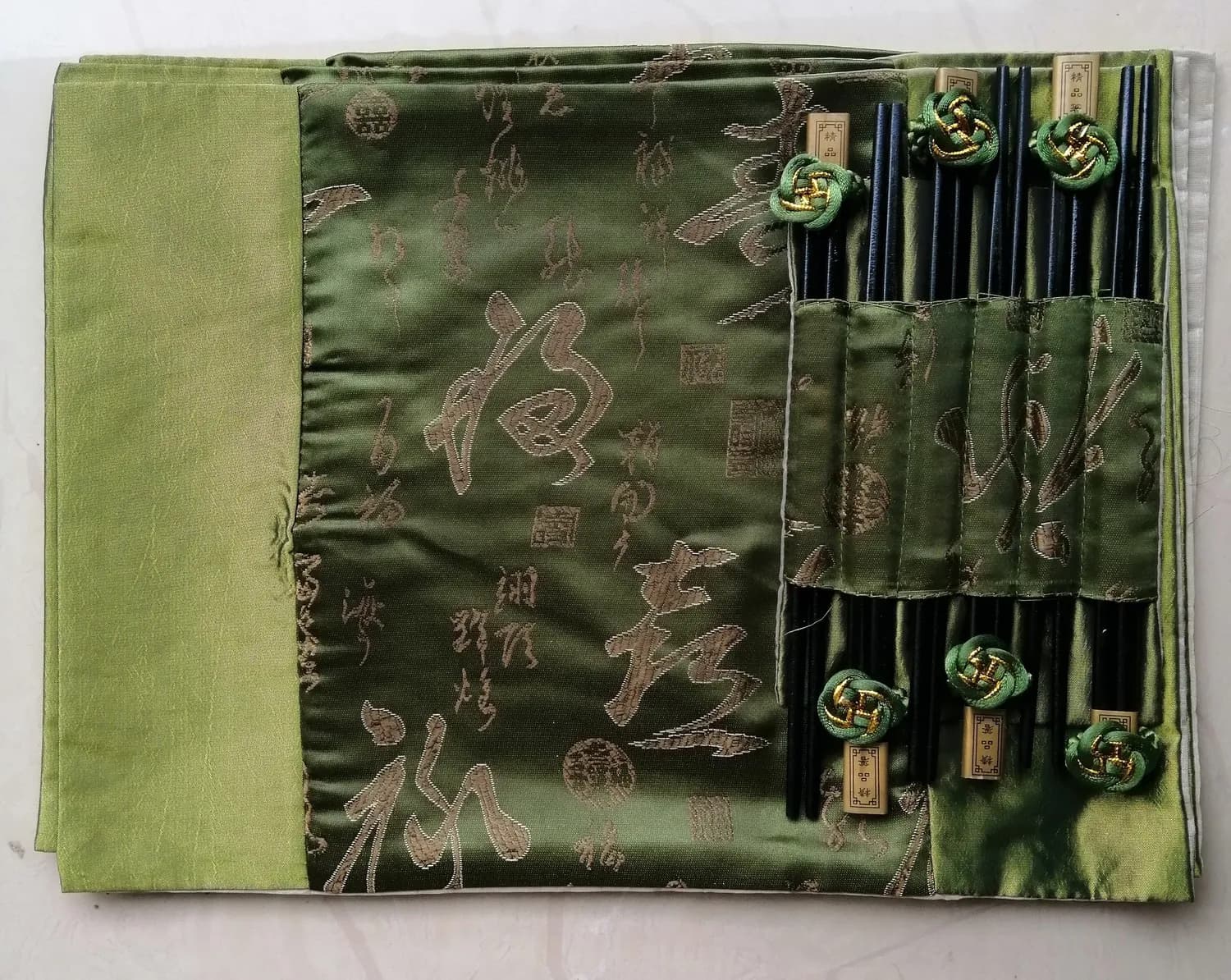 Asian 6 Chinese Calligraphy Patterns Handmade Dinner Sets Green Silk Placemats & Chopsticks
