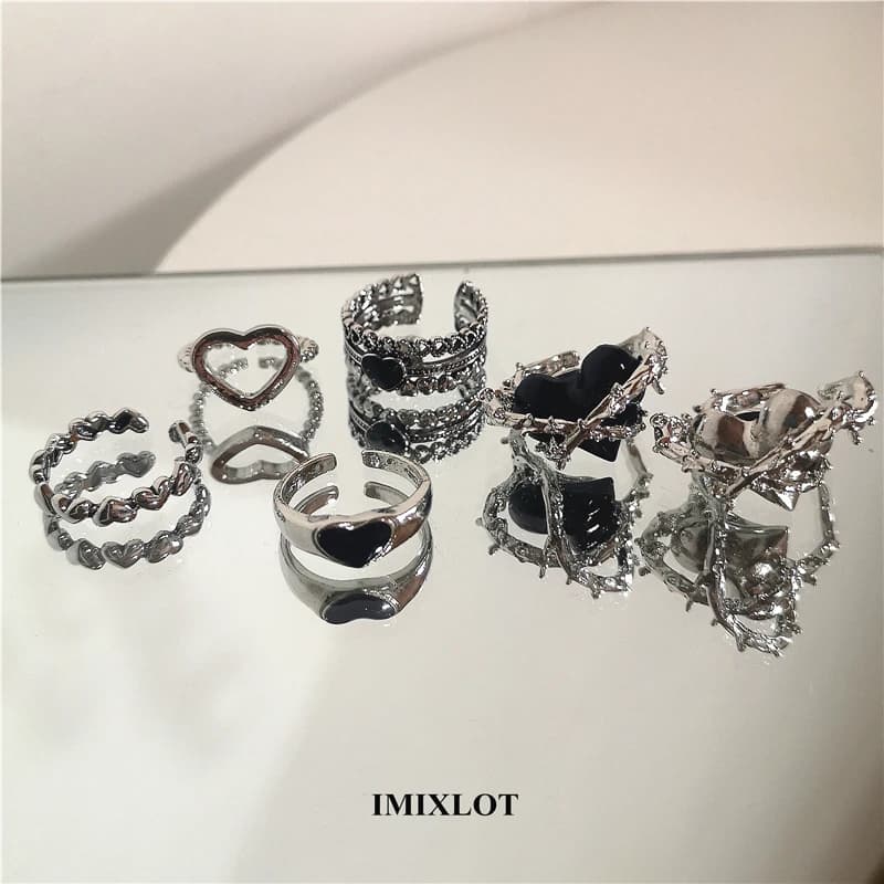 Punk Gothic Thorns Black Silver Color Heart Metal Open Adjustable Ring For Women Men Girls Party Grunge Y2k Jewelry Accessories