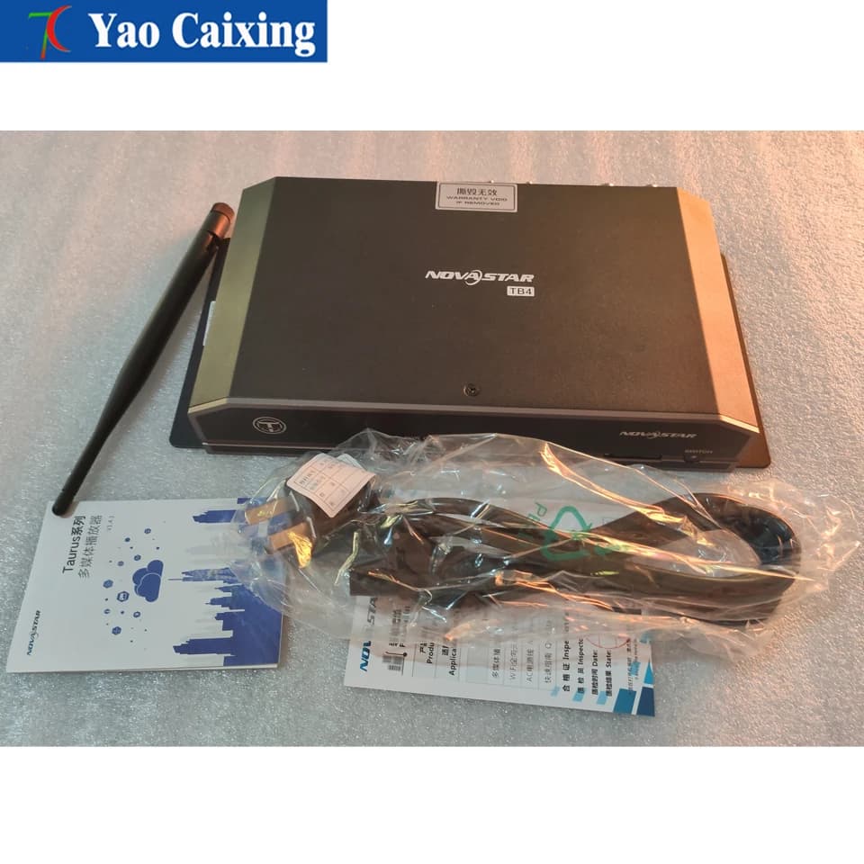 Novastar Taurus TB40 8-core, 2GB operating memory 8GB onboard storage, 4GB Asynchronous system send card
