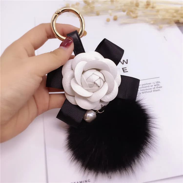 Portachiavi con fiocco creativo Camelia Portachiavi con ciondolo da donna Portachiavi con palla di pelo di volpe Portachiavi con ciondolo di moda Portachiavi di lusso