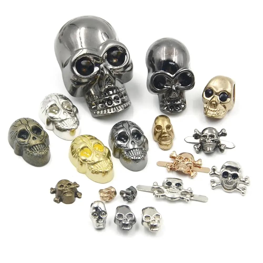 Teschio Croce Osso Rivetti Spike Borchie Macchie Nailhead Punk Rock Artigianato in pelle fai-da-te per abbigliamento Borsa Scarpe Abbigliamento Parti Accessori