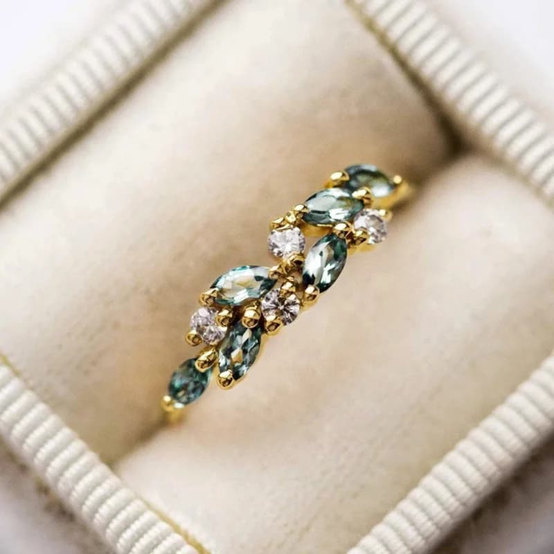 Huitan New Design Women's finger rings for party Beauty female rings with inlaid blue zircons Gift Fashionable jewelry