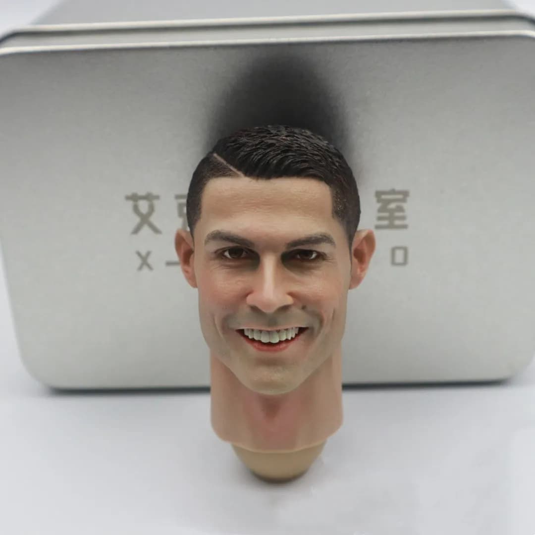 1/6 Bilancia Cristiano Ronaldo dos Santos Aveiro Maschio Sculpt Modello PVC Testa Collo Lungo Misura per 12in Action Figure Corpo sorriso bambola