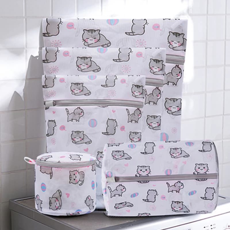 Bag for linen with cat of cartoons Handbags for washing on the net Undeformed trip Clothing Care Washing machines Organizer for underwear