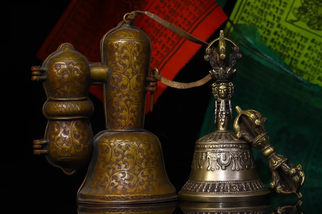 7"Tibetan Temple Collection Old Bronze Cinnabar Buddha Head Old Ringing Bell Vajra Box set Amulet Dharma Town House Exorcism