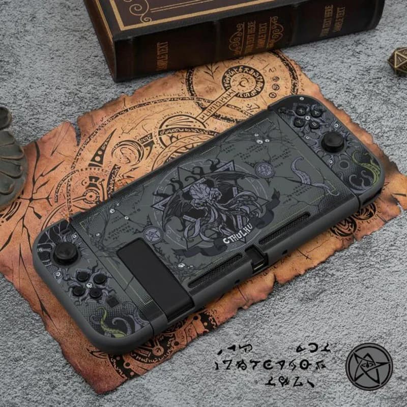 Custodia protettiva in cristallo con cover posteriore rigida opaca per Nintendo Switch 2/NS Custodia protettiva per controller JoyCon Oled Cthulhu