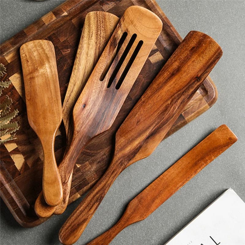Set di 5 Utensili da Cucina in Legno di Teak Thailandese Naturale: Cucchiaio, Paletta per Friggere, Spatola, Attrezzi per Cucinare